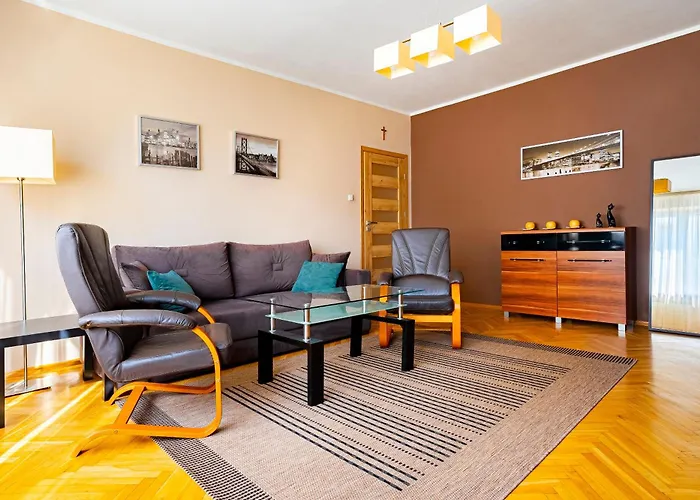 Lewicka Street Nice And Comfy Flat