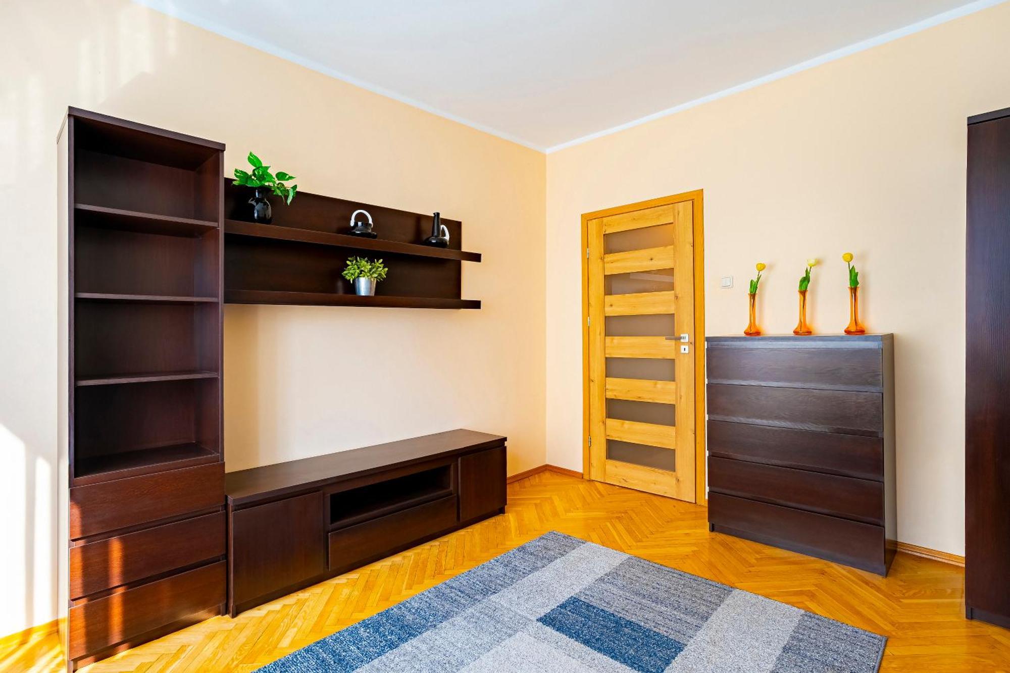 Lewicka Street And Comfy Flat Warszawa